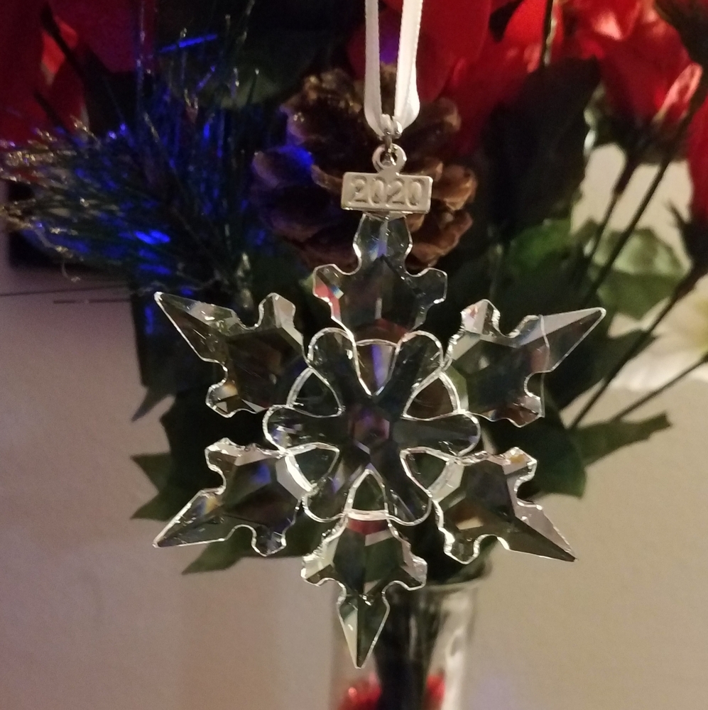 2020 Swarovski ornament. Never used